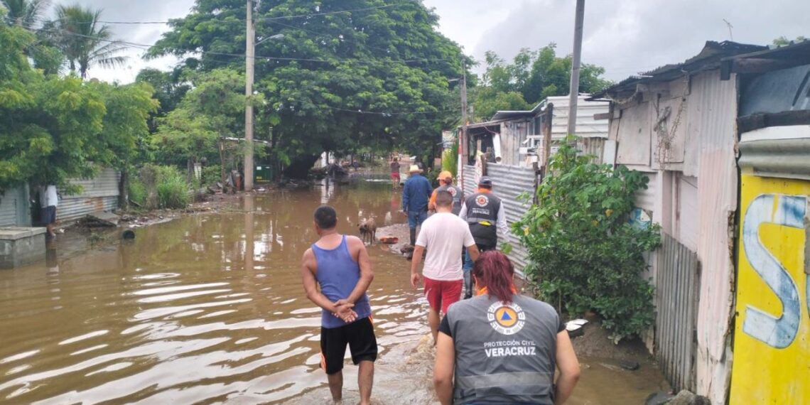 Emiten alerta en Veracruz por crecida de ríos tras intensas lluvias