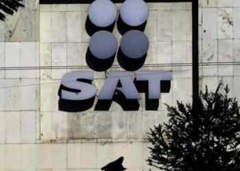 SAT debe regresar saldo a favor del ISR sin importar quien sea el titular de la cuenta: SCJN