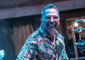 Tras las injurias recibidas, Alberto Barros disuelve su matrimonio y declara sobre las acusaciones infundadas