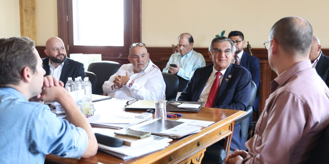 Asiste Américo a evaluación del IMSS-Bienestar