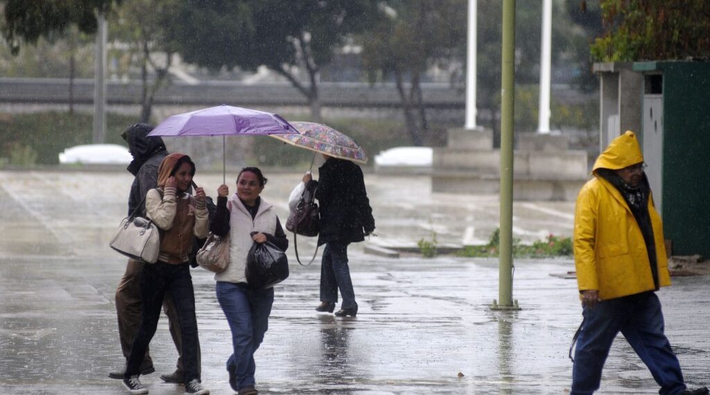 Se espera frío y lluvia en casi todo el país