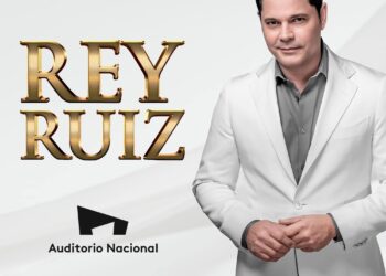 El salsero REY RUIZ regresa al Auditorio Nacional para presentar “insuperable”, su nuevo disco