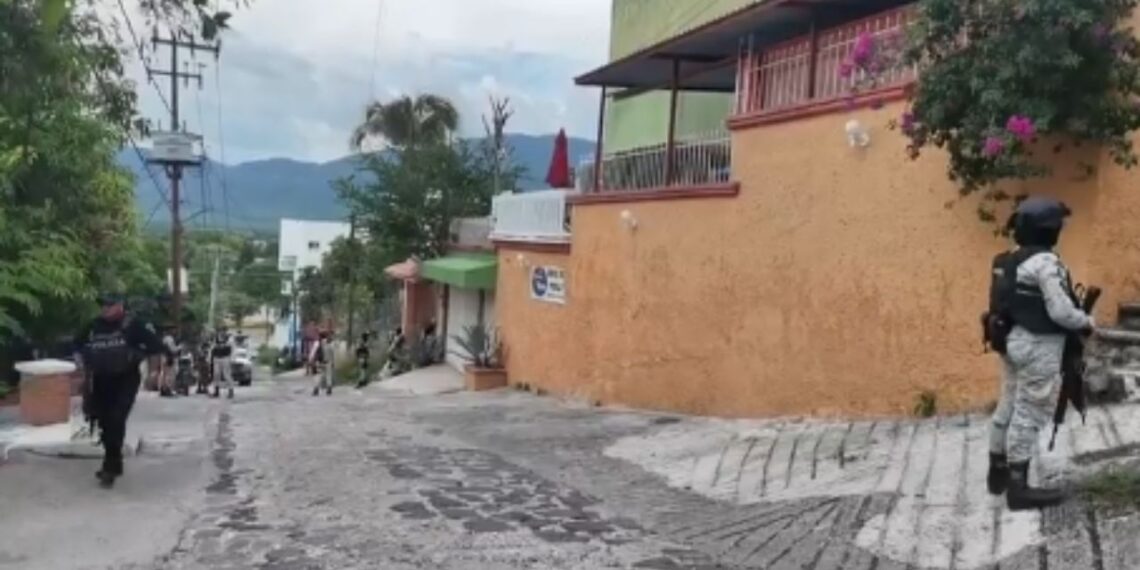 Rescatan a dos personas secuestradas en Iguala; hay tres detenidos