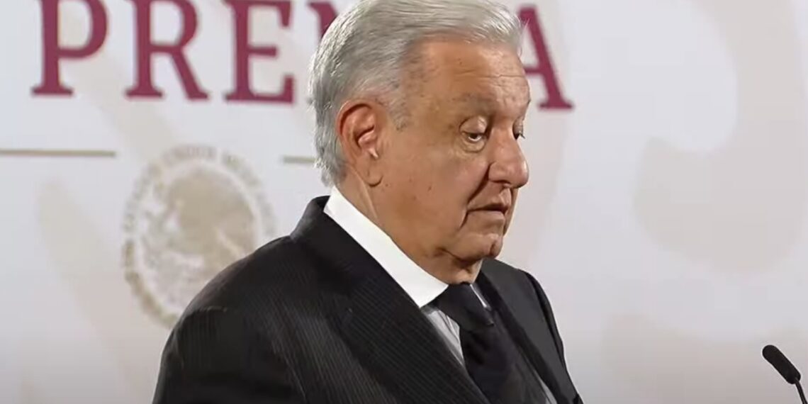 Acepta AMLO que “quedó corto” en vivienda para trabajadores