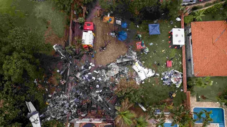 Identifican a 2 de las 62 víctimas del accidente aéreo en Brasil