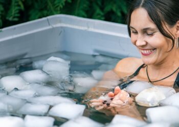 ¿Son saludables las inmersiones en agua helada?