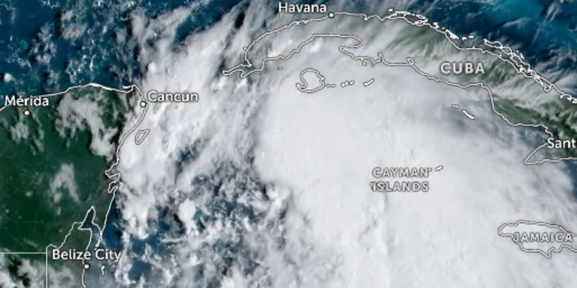 Tormenta tropical Helene se forma en el Caribe; suspenden clases en Quintana Roo