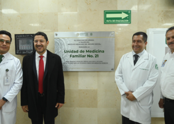 Batres inaugura UMF 21 afectada por el sismo de 2017 en CDMX