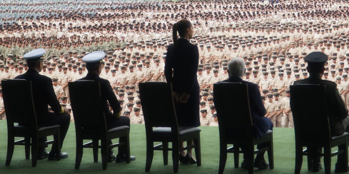 Ante fuerzas armadas Sheinbaum asegura que nunca dará una orden que vulnere la Constitución