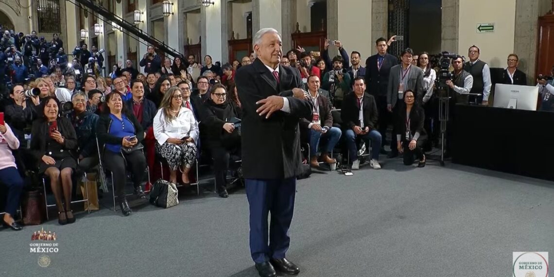“Me dediqué a servir al pueblo”, dice AMLO en última mañanera
