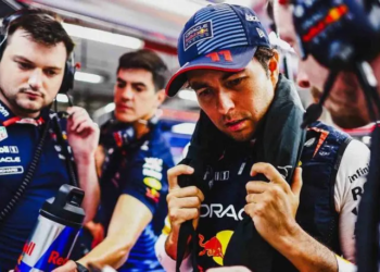 "Fallamos en la estrategia", dice ‘Checo’ sobre su desempeño en Singapur