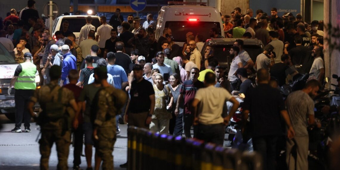 Líbano: 9 muertos y 2 mil 800 heridos por explosión de ‘bípers’ de miembros de Hezbolá