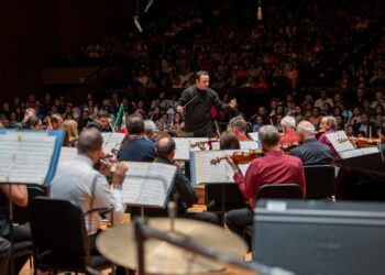 LA ORQUESTA FILARMÓNICA DE LA CIUDAD DE México celebra las fiestas patrias con el “concierto de música mexicana” EN SALA SILVESTRE REVUELTAS