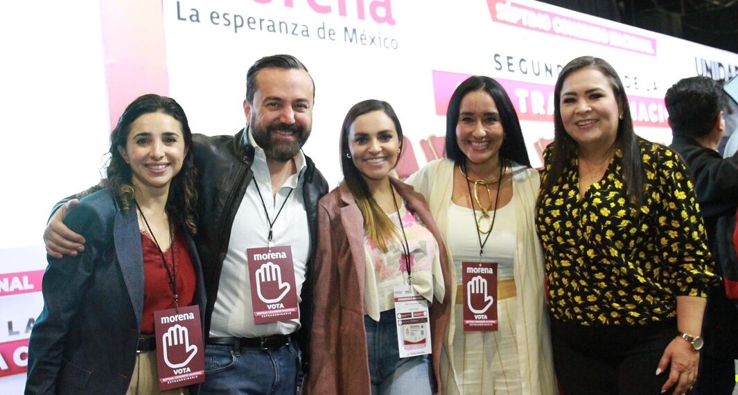 Manifiesta Arturo Ávila su total respaldo a la fórmula integrada por Luisa María Alcalde, Carolina Rangel y Andrés Manuel López Beltrán para dirigir el partido
