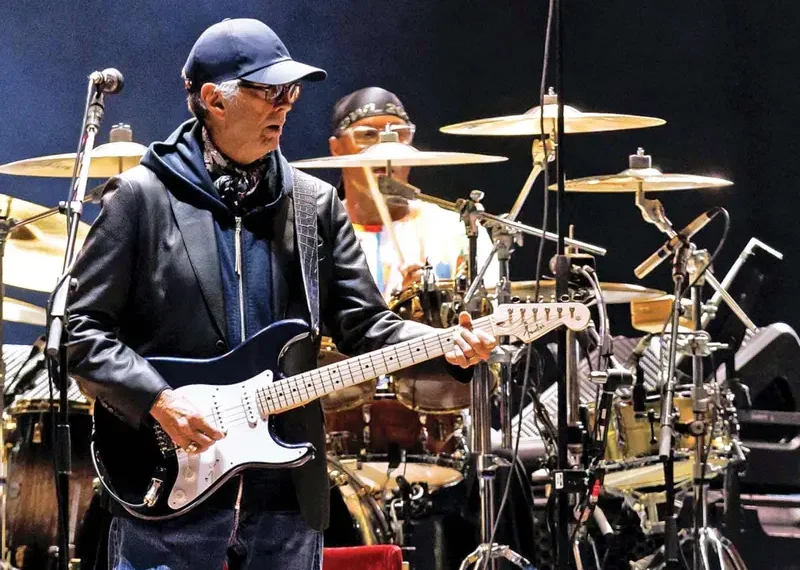 Eric Clapton puso fin a su ausencia de 23 años en México