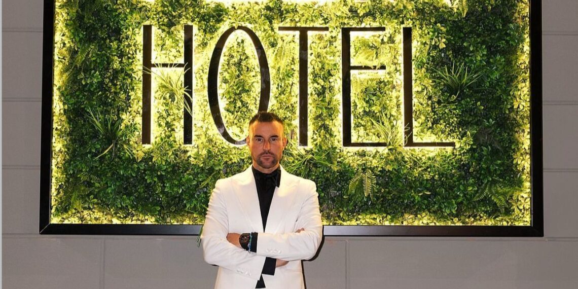 Karla de Lara presente en la inauguración de The Hotel Plein