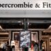 Exjefe de Abercrombie enfrenta acusación por tráfico sexual