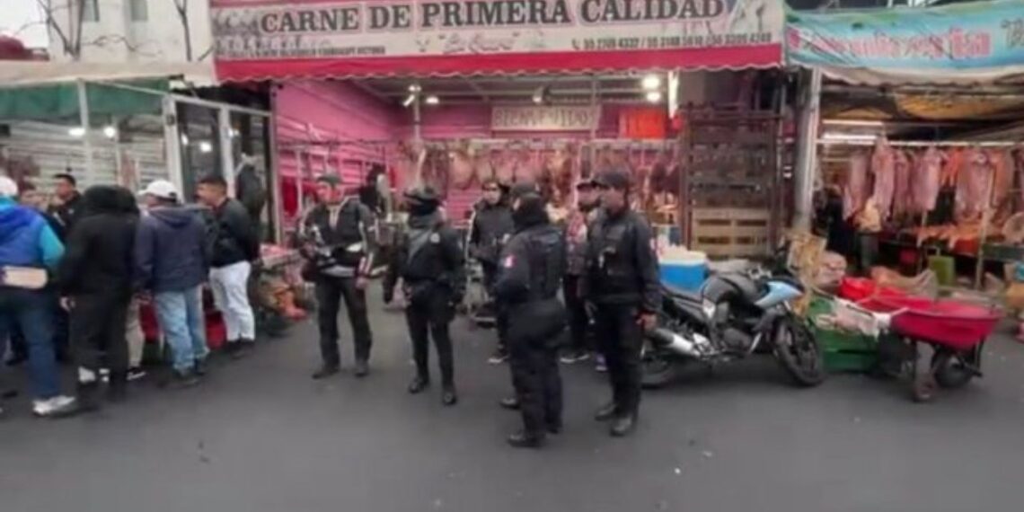 Balacera en carnicería de Nezahualcóyotl deja un muerto y dos heridos