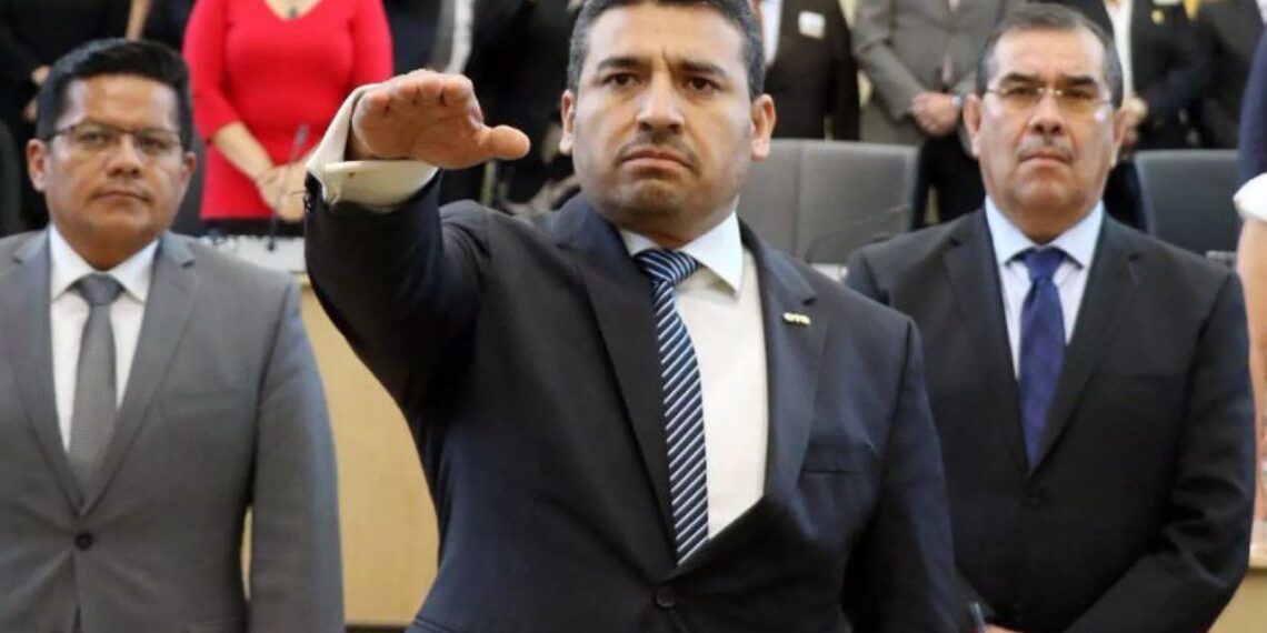 Fiscal de Guanajuato presenta su renuncia