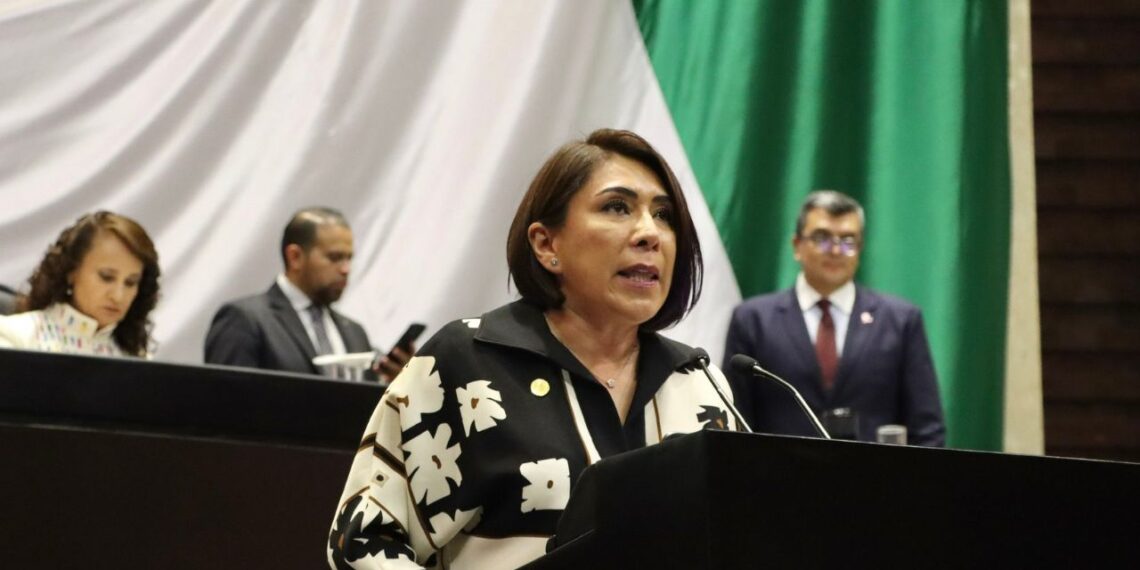Diputada María Luisa Mendoza denuncia intento de asalto en la México-Querétaro