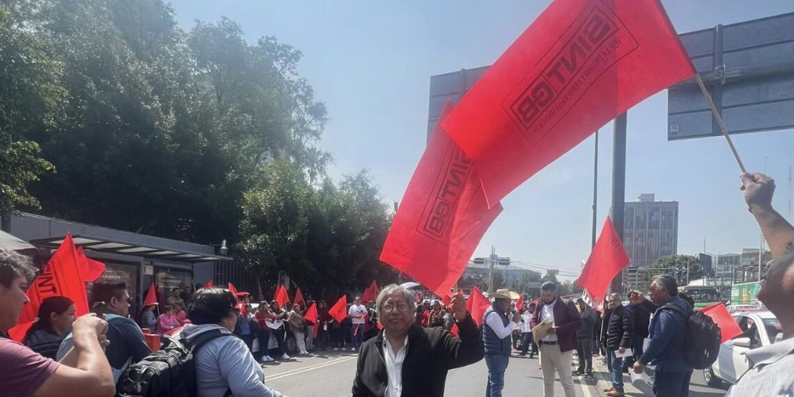 Trabajadores de Bachilleres fijan plazo para evitar huelga