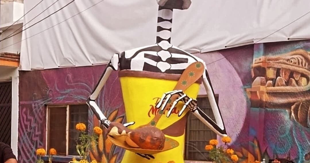 La obra ganadora a mejor libro de arte 2024 por la CANIEM "02.11. Día de muertos " es presentado con éxito en TLÁHUAC