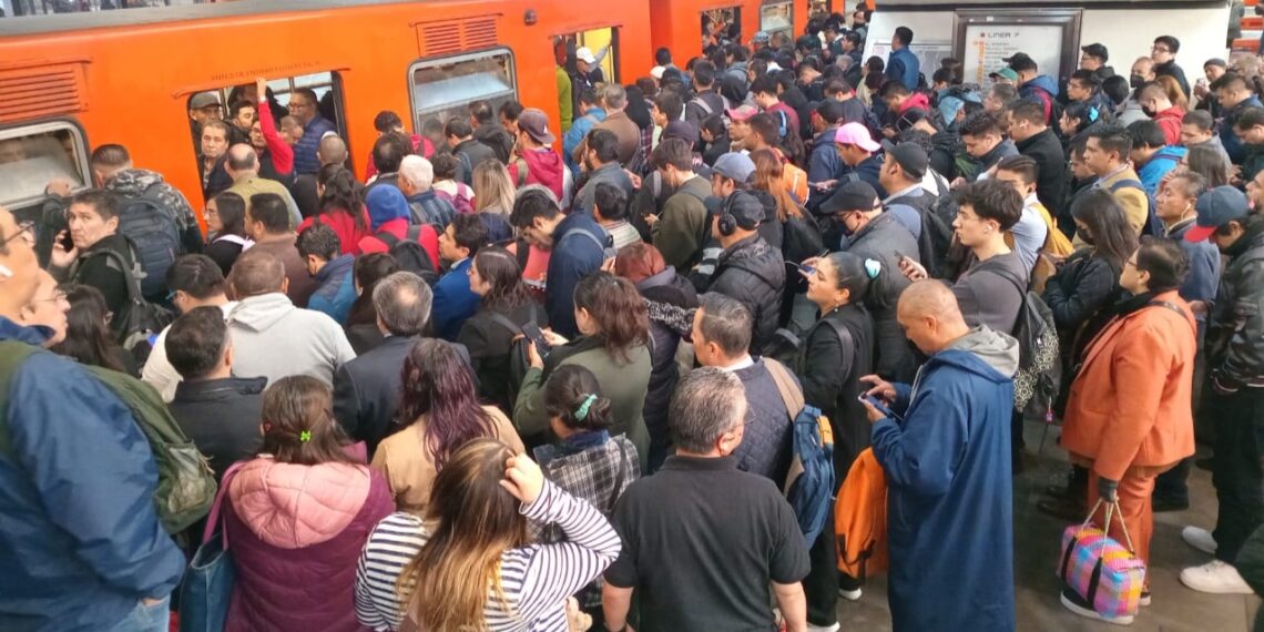 Reportan retrasos en Líneas 7, 8, 9 y 12 del Metro