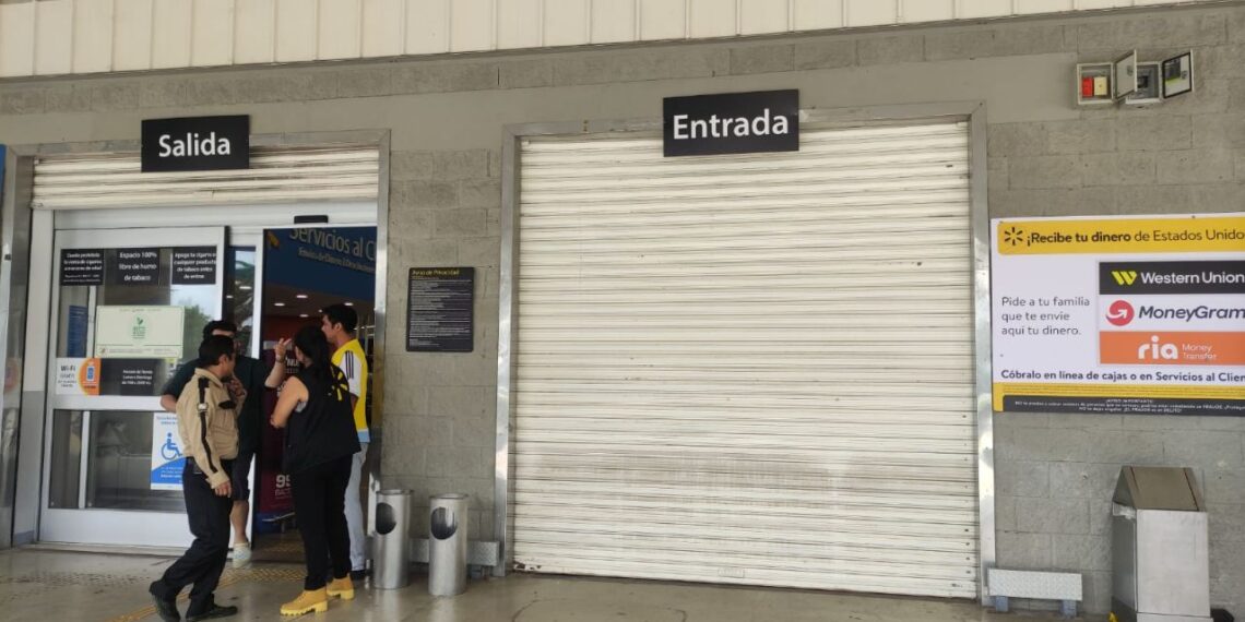 Suspenden actividades no esenciales y vuelos en Yucatán por el huracán ‘Milton’