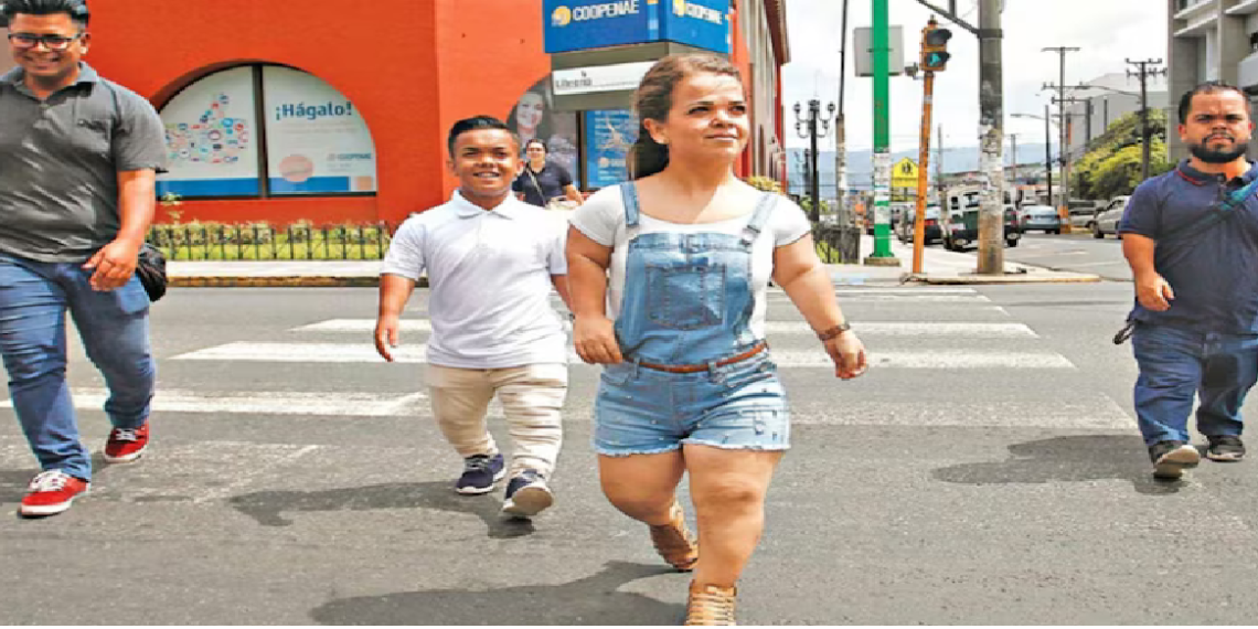 Asociaciones de pacientes de México y Colombia promueven inclusión para las personas con acondroplasia