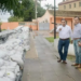 Autoridades y ciudadanos de Tlacotalpan contienen inundación