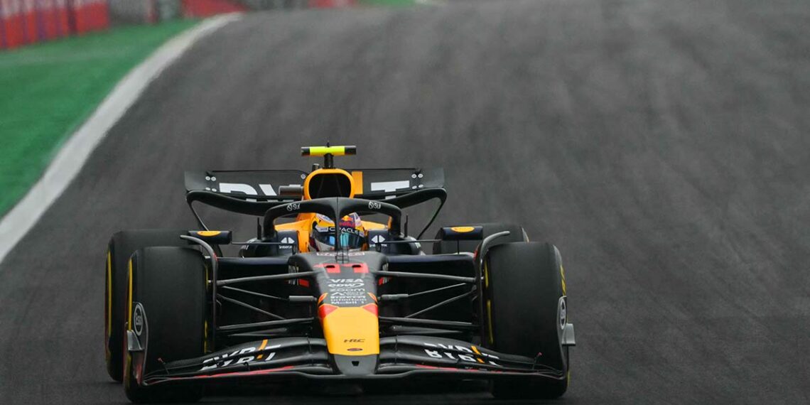 ‘Checo’ Pérez rescató un punto en Carrera Sprint de Brasil