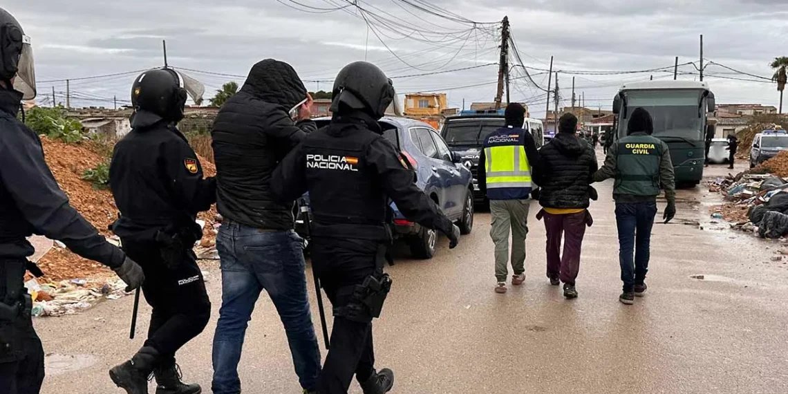 Caen 14 del Cártel de Sinaloa en España por secuestro y asesinato