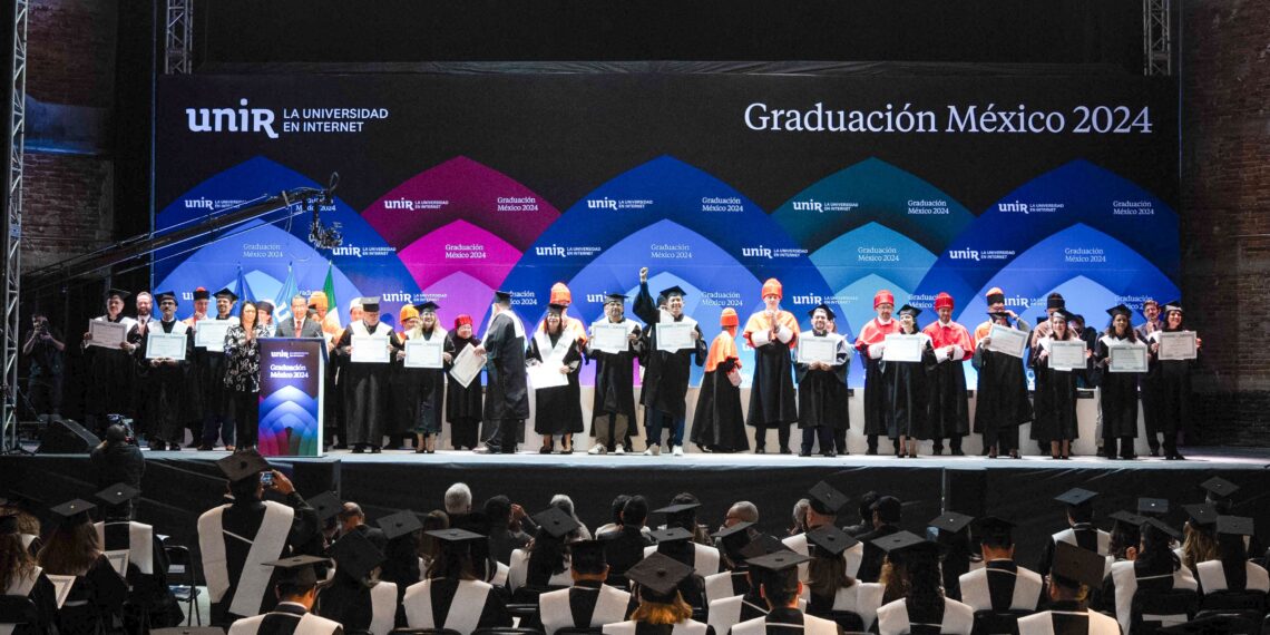UNIR en México, única institución en línea reconocida con la máxima acreditación de FIMPES