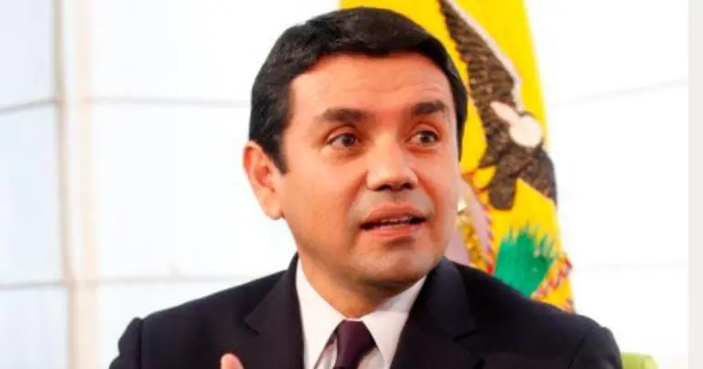 Interpol detiene a exministro de Rafael Correa, en México