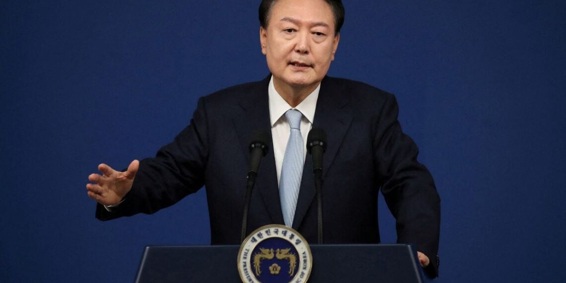 Yoon decreta la ley marcial en Corea del Sur; Congreso la anula