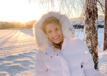 HANNE TVETER lanza “THE CHRISTMAS SONG” junto al gran pianista mexicano ALEX MERCADO.