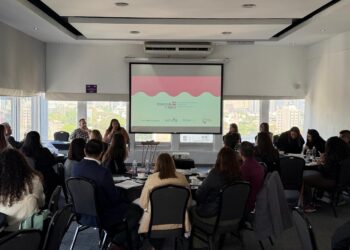 La Nueva Escuela Mexicana: Innovación Educativa a Través del Juego y la Capacitación Docente