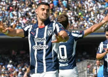 Monterrey arrolla a Pumas en CU y avanza a semifinales