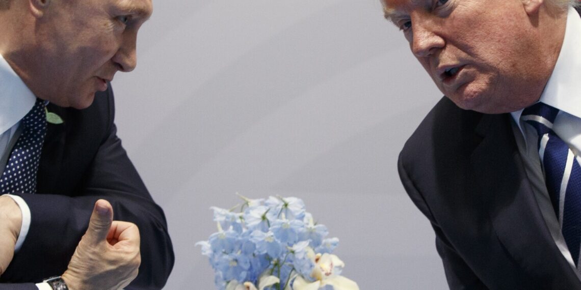 El Kremlin espera a que EE.UU le informe de las negociaciones con Ucrania para responder a la tregua