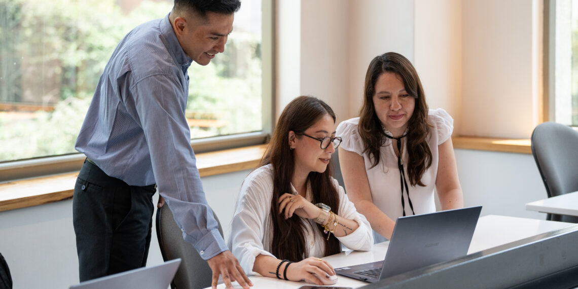 Descubre las carreras mejor pagadas en 2025 y cómo prepararte para estudiarlas exitosamente