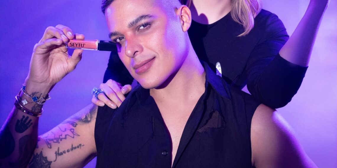 SEYTÚ suma el talento del maquillista Luis Torres