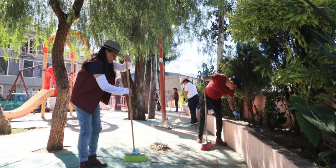 Diputado Emiliano Álvarez rehabilita parque Bocho en Cuautepec