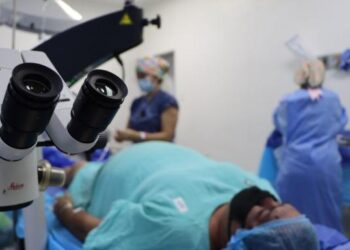 ‘Ver por México’ ha beneficiado a más de 2 mil pacientes con cirugías de catarata: IMSS