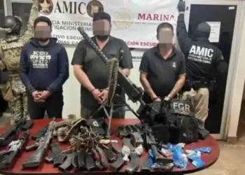 Rescatan a dos menores y detienen a tres personas con armamento en Sonora