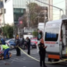 Transporte público atropella a moteros en San José Insurgentes y una mujer muere en el hecho