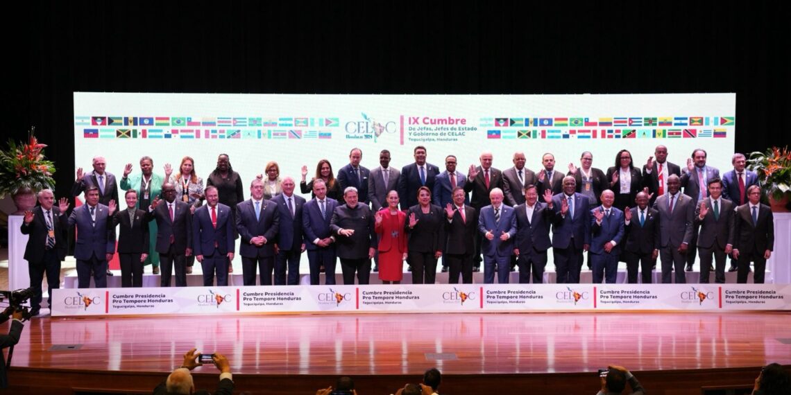 Convoca Sheinbaum a Cumbre por el Bienestar Económico de América Latina y el Caribe