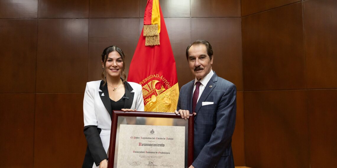 Reconoce Congreso de Jalisco a la UAG en su 90 aniversario