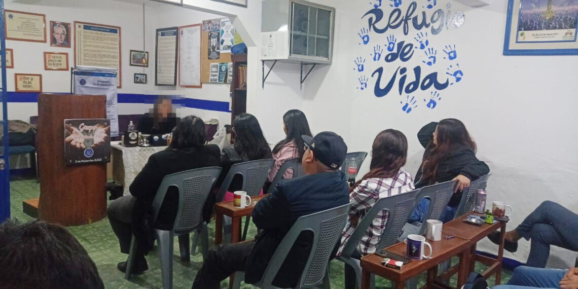 EL ALCOHOLISMO EN ADOLESCENTES ES UNA REALIDAD ALARMANTE