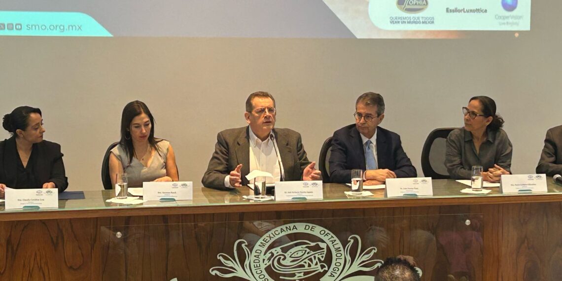 Epidemia de miopía en la niñez mexicana: SMO