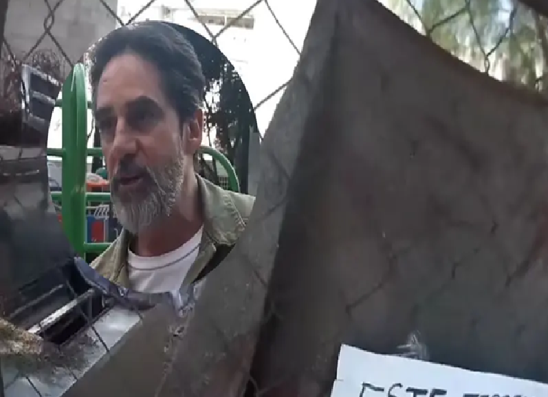 ¡Como a Doña Carlota! Invaden terreno de Arturo Hernández, de ‘Los Supercívicos’ en Edomex